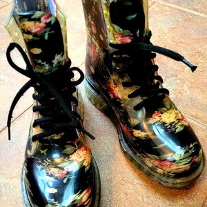Cute Floral and Black Combat Boots Size 38/8